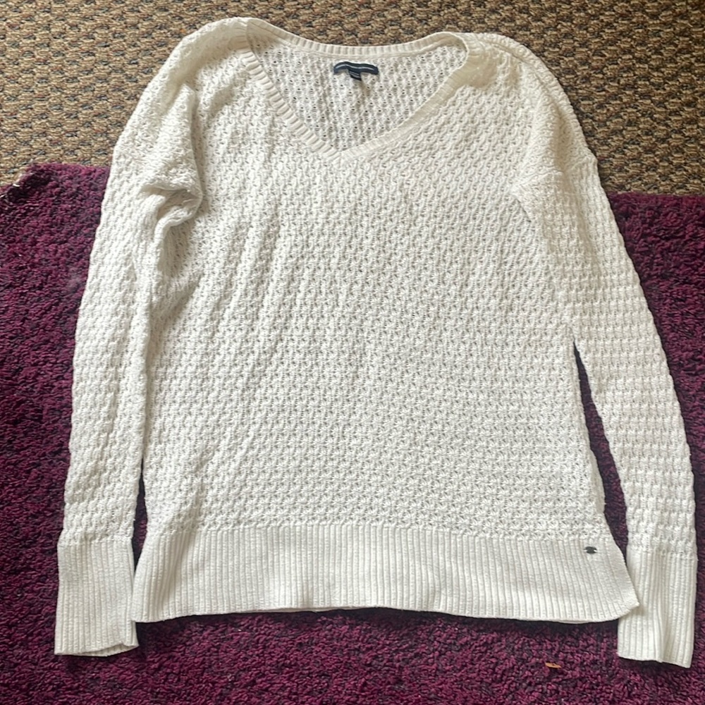 American Eagle Sweater White